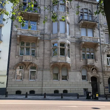 Mitte, Mit Galerie *