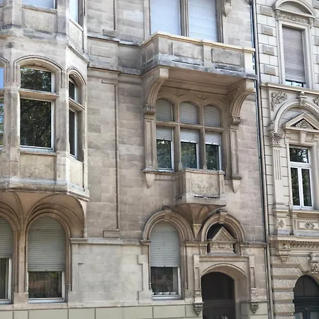 Mitte, Mit Galerie